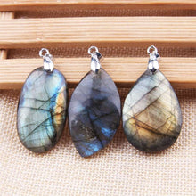 Charger l&#39;image dans la galerie, Collier de protection et labradorite